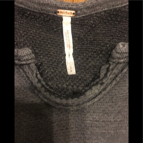 FREE PEOPLE SPLIT NECK GREY TUNIC TOP - Picture 3 of 6